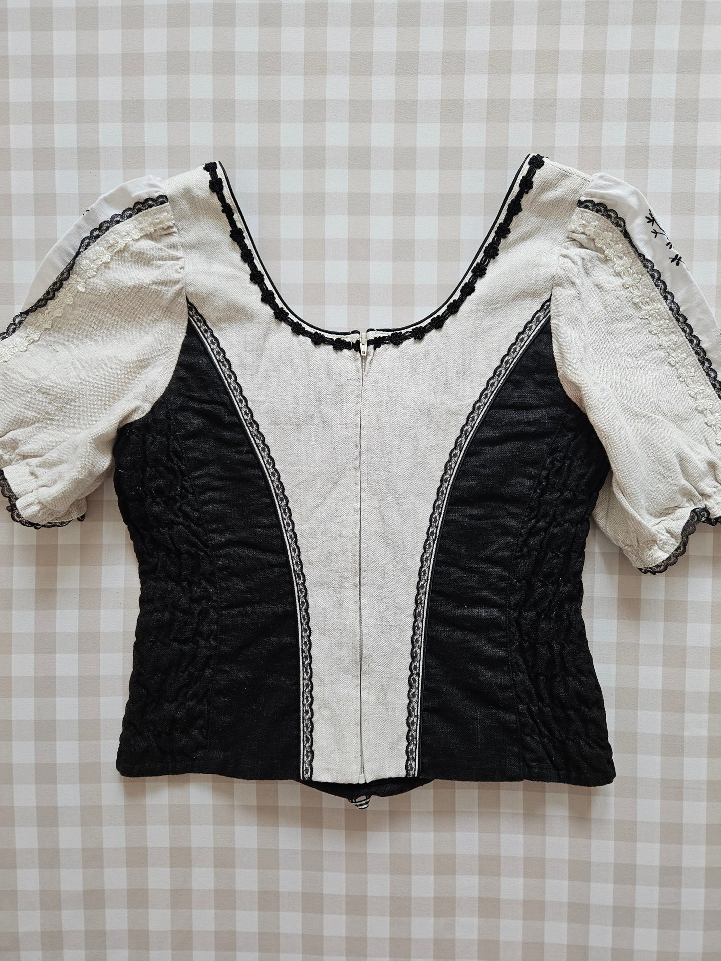 Top en lin à lacets brodé vintage - S