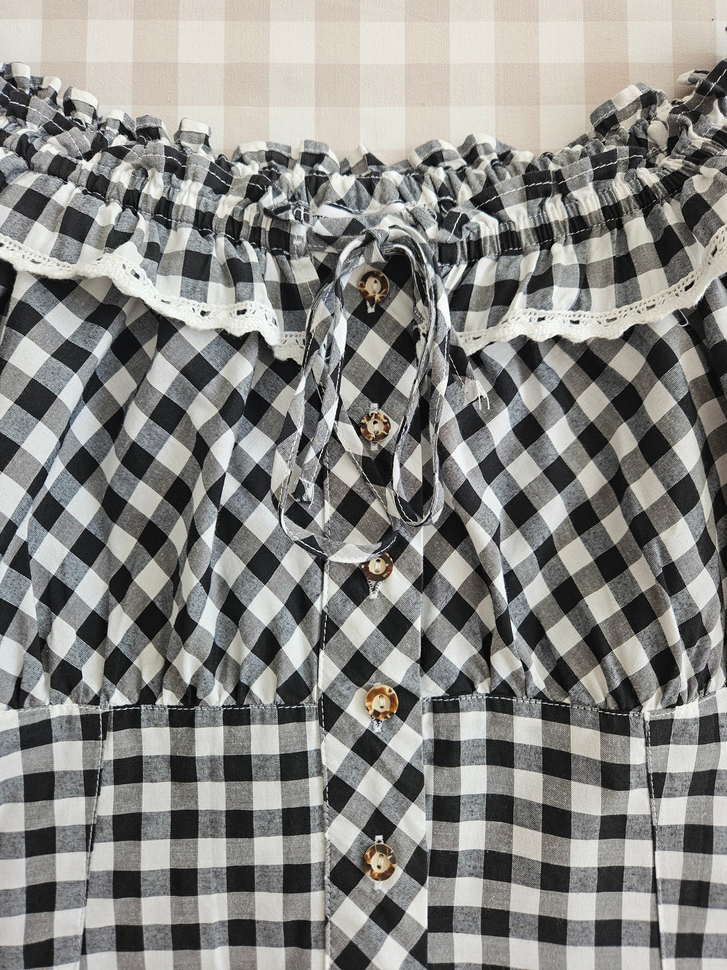 Blouse à carreaux noire - S