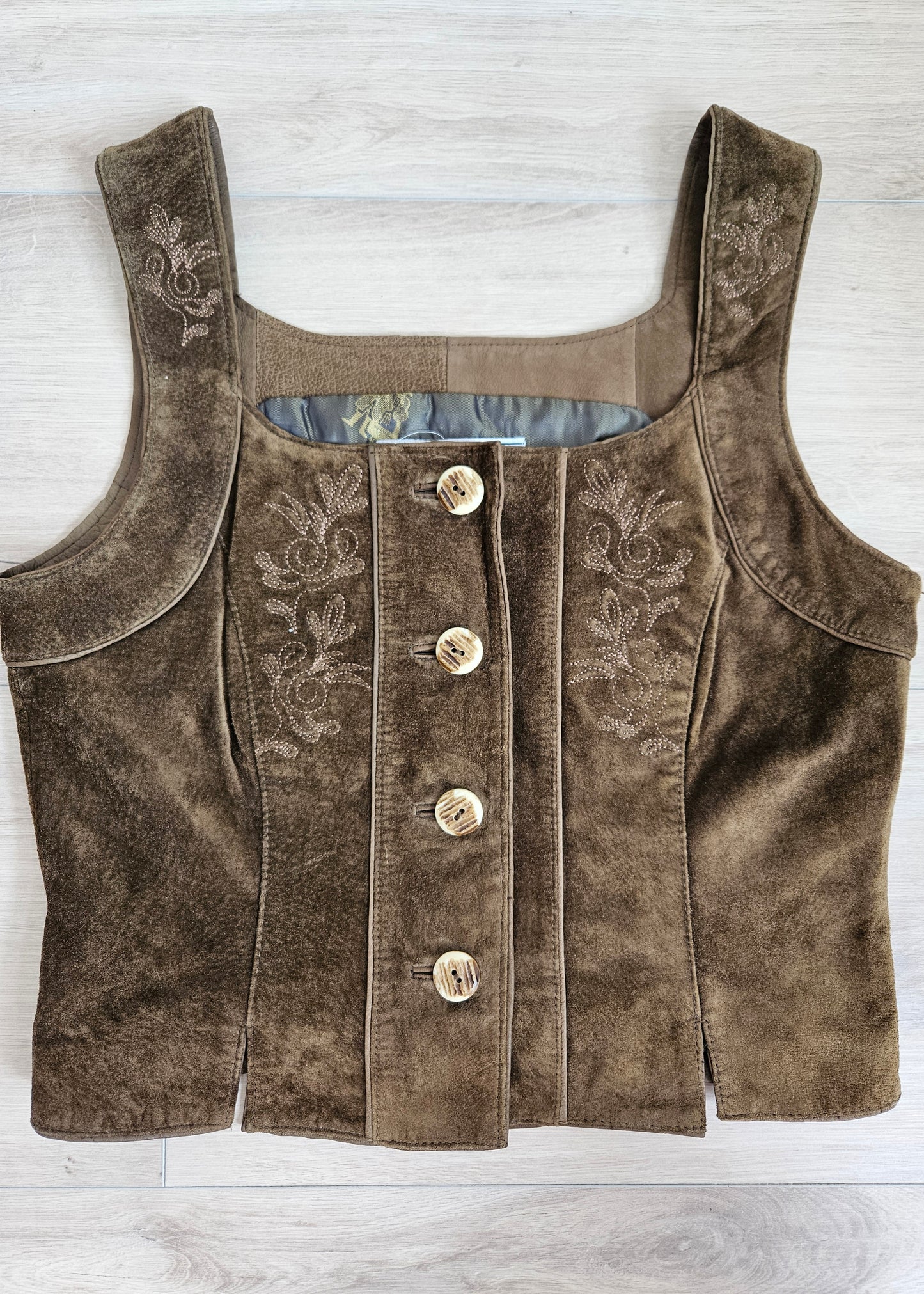 Top veston en cuir brodé - M