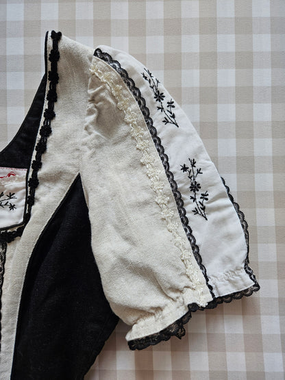 Top en lin à lacets brodé vintage - S