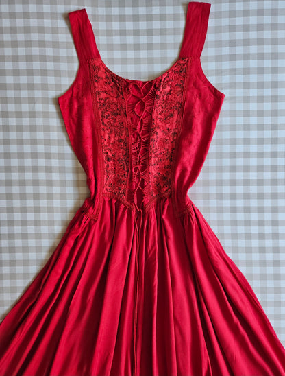 Robe longue rouge brodée fairycore - L