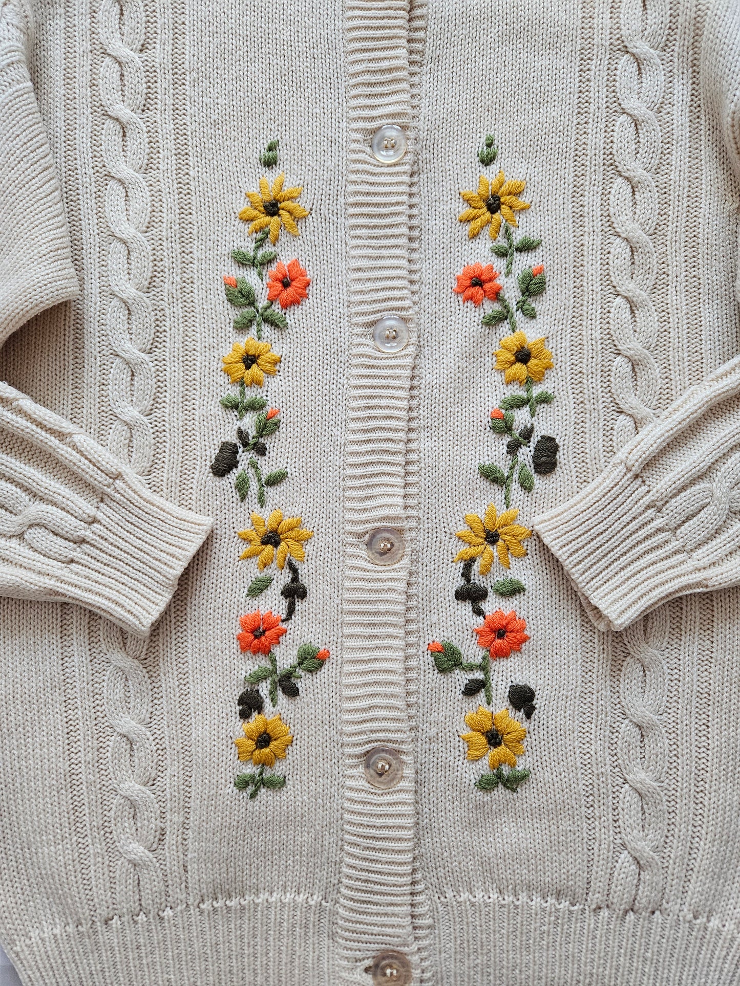 Cardigan beige brodé fleurs - S/M