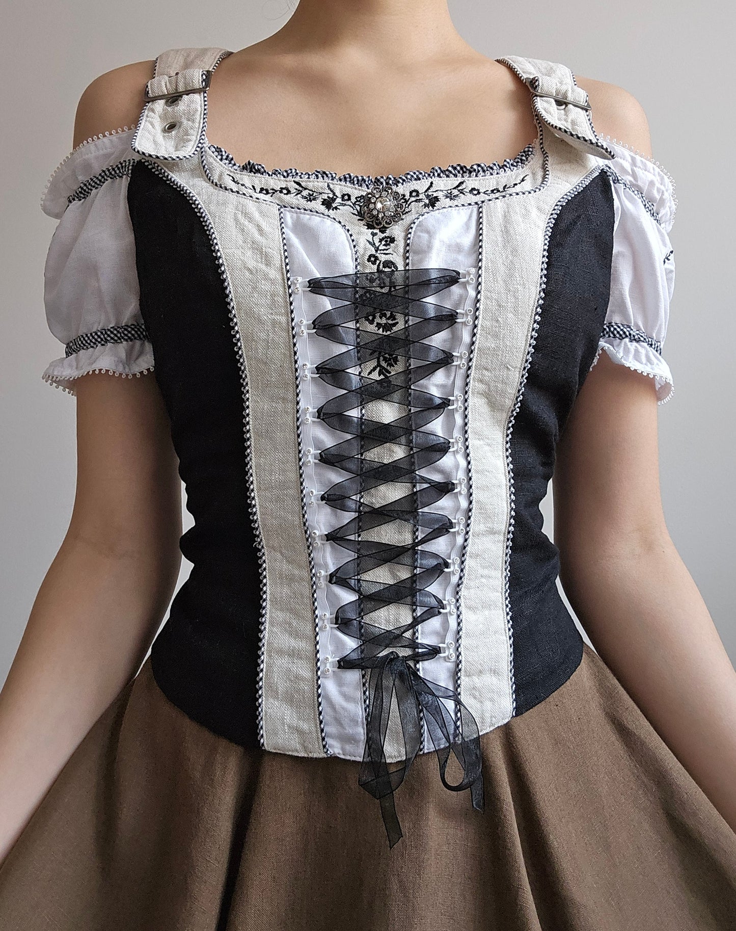 Top corset brodé à lacets - XS/S