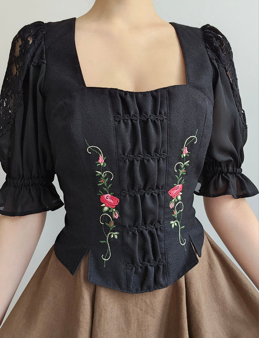 Top noir brodé fleurs - M/L