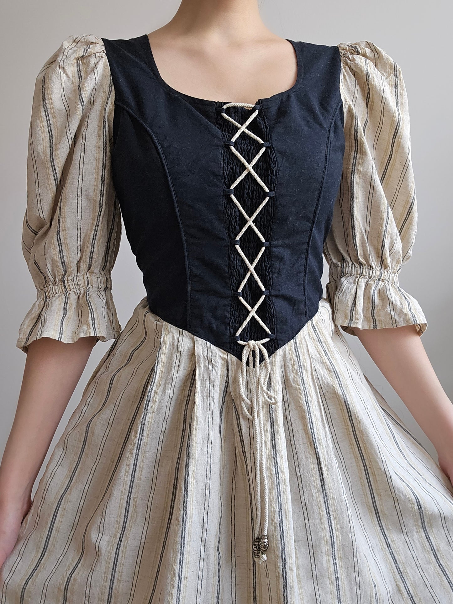 Robe longue vintage à lacets - S/M