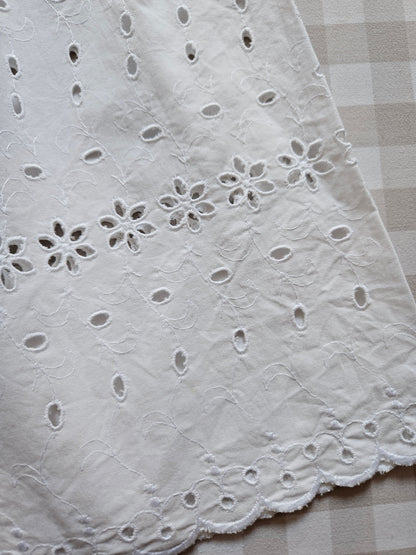 Short cotton petticoat with eyelet embroidery - S