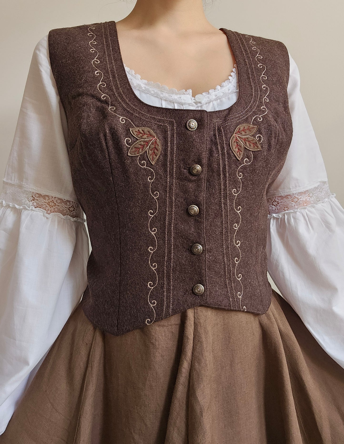 Vintage embroidered brown wool vest/jacket - XL